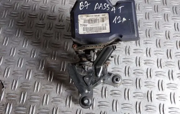 Volkswagen PASSAT B7 ABS Pump 3AA614109AF