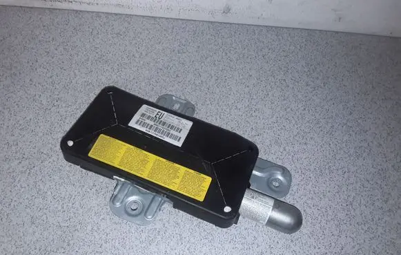 BMW 3 E46 Side airbag 30821743708