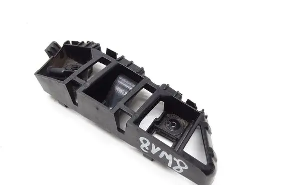Front bumper mounting bracket