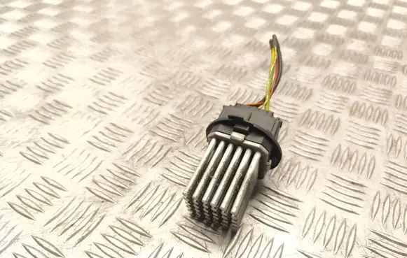 Citroen C5 Heater blower motor/fan resistor 5HL00894104 G4532002 15211