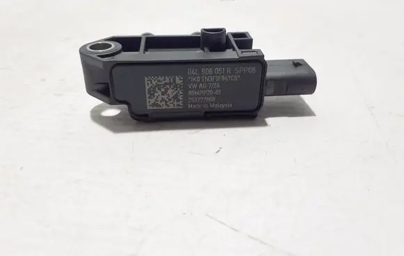 Skoda Karoq Exhaust gas pressure sensor 04L906051R