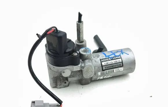 Lexus RX 450H Master brake cylinder 13811010610 330008037046