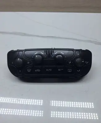 Mercedes-Benz CLK AMG A208 C208 Climate control unit A2098300085 9140010497