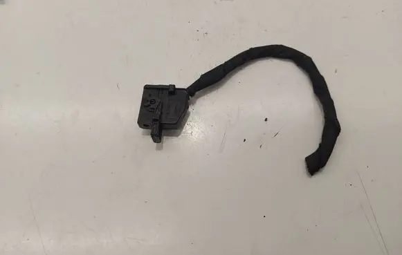 Volkswagen Touran II Other wiring loom 1K0972704