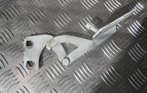Citroen Berlingo Engine bonnet/hood hinges