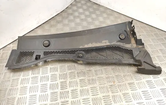 Citroen C4 III e-C4 Wiper trim 9820794580