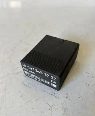 Mercedes-Benz E AMG W210 Other relay 0075453732 05999620
