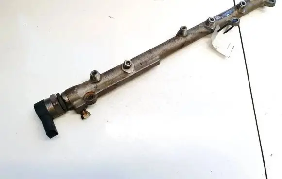BMW X5 E70 Fuel main line pipe 779551403 0445216015