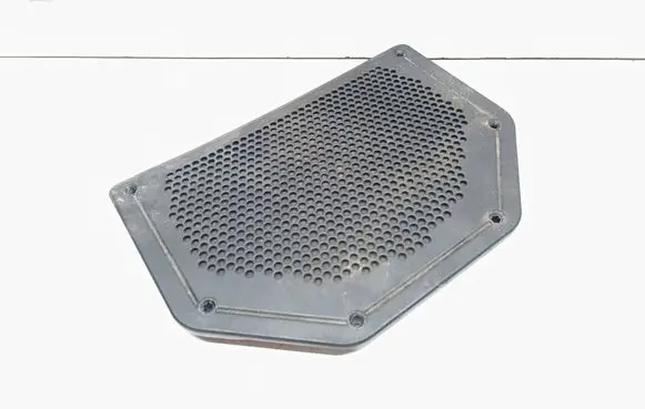 BMW 3 E90 E91 Subwoofer grill/trim 6925337