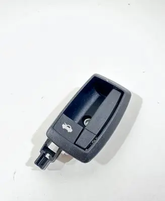 Suzuki Vitara (LY) Engine bonnet (hood) release handle 