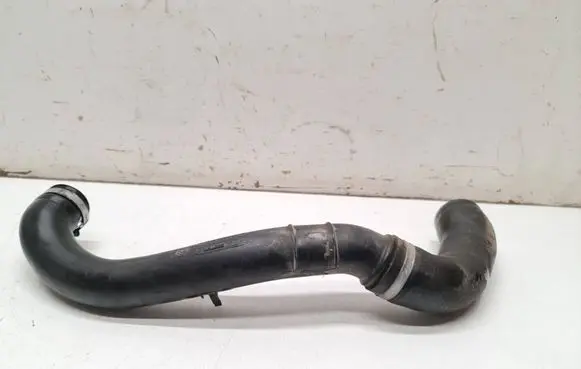Intercooler hose/pipe