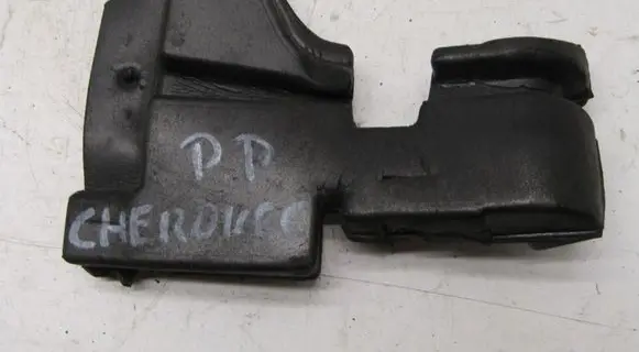 Jeep Cherokee Fender foam support/seal 68202650AA