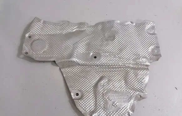 BMW 3 F30 F35 F31 Heat shield in engine bay 7241758