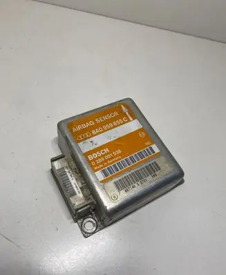 Audi A4 S4 B5 8D Airbag control unit/module 8A0959655C 0285001038 95T14032721