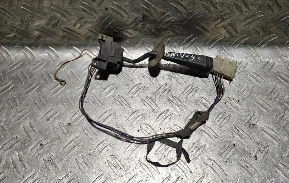 BMW 5 E28 Wiper control stalk 13768674