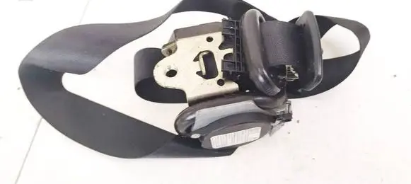 Mercedes-Benz A W169 Front seatbelt 607718200 006R000