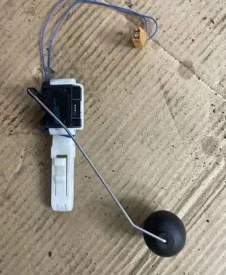 Fuel level sensor
