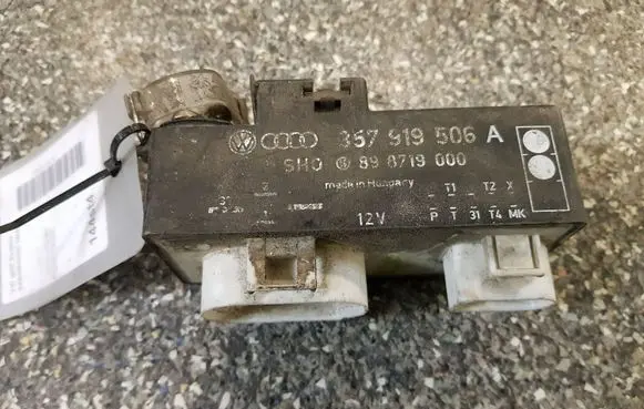 Coolant fan relay