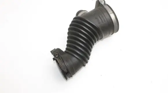 Honda CR-V Air intake hose/pipe AFT35