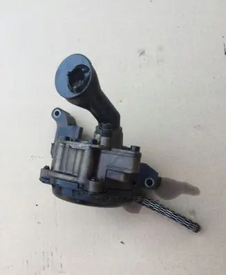 Hyundai Kona I Oil pump 