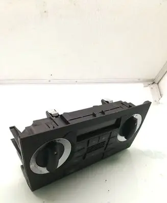 Audi A3 S3 8P Climate control unit 8P0820043K5PR