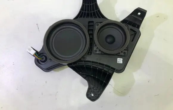 KIA Ceed Subwoofer speaker