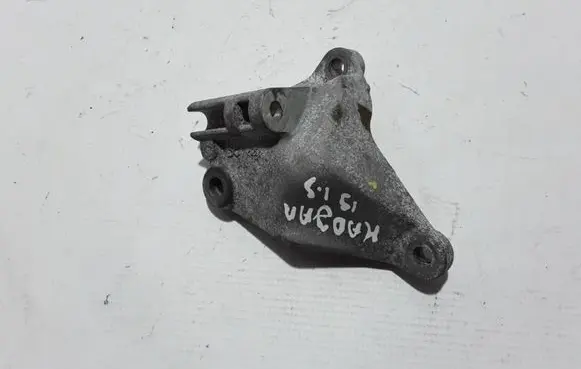 Renault Kadjar A/C compressor mount bracket 117107507R