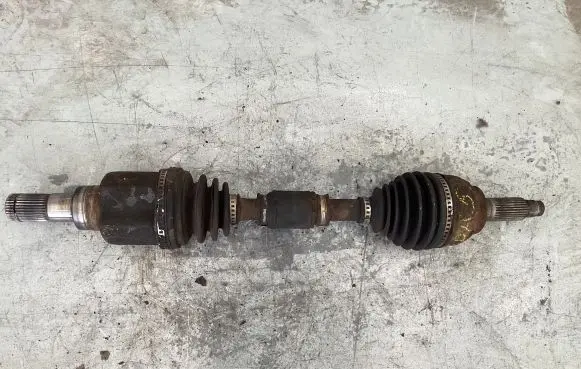 Mazda 5 Front driveshaft