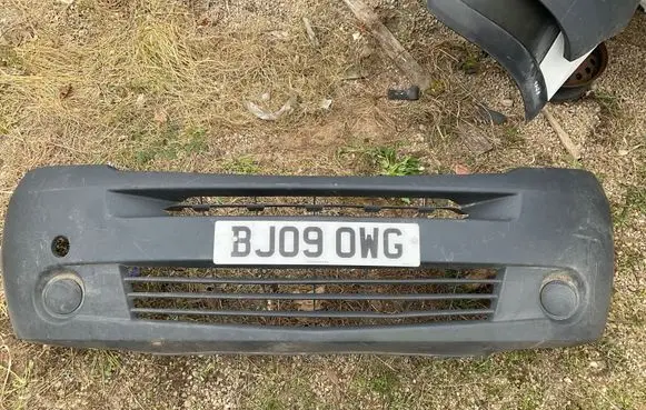 Renault Master II Front bumper 8200394563