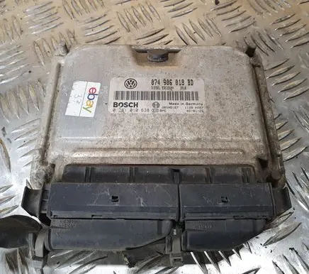 Volkswagen II LT Engine control unit/module 074906018BD 28SA5167 0281010638