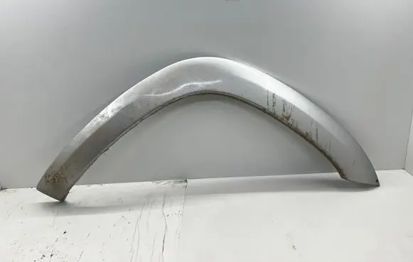 Toyota RAV 4 (XA30) Fender trim (molding) 