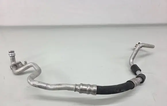 Porsche Panamera (970) Air conditioning (A/C) pipe/hose 97057352101