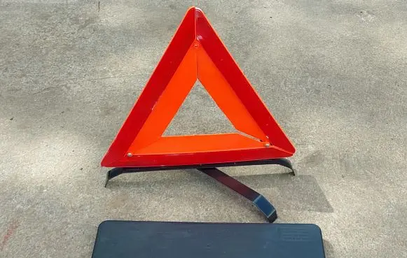 Emergency warning sign