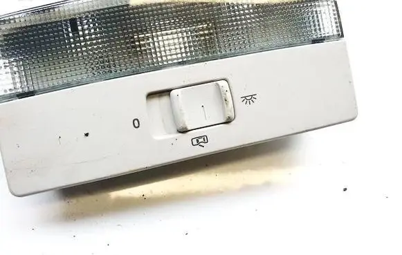 Skoda Octavia Mk2 (1Z) Front seat light 6l0947105a