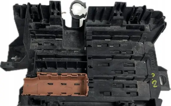 Cadillac Escalade IV Fuse box set 23200659