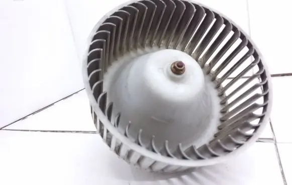 Nissan Almera Heater fan/blower 30250 30352