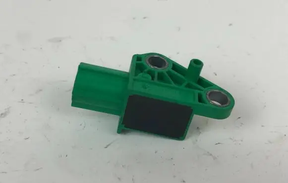 Audi A4 S4 B8 8K Airbag deployment crash/impact sensor 1K0909606C 5WK43544