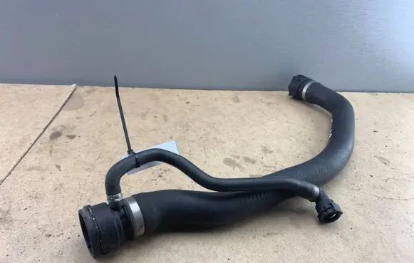 BMW 5 E60 E61 Engine coolant pipe/hose 7787449 17127787449