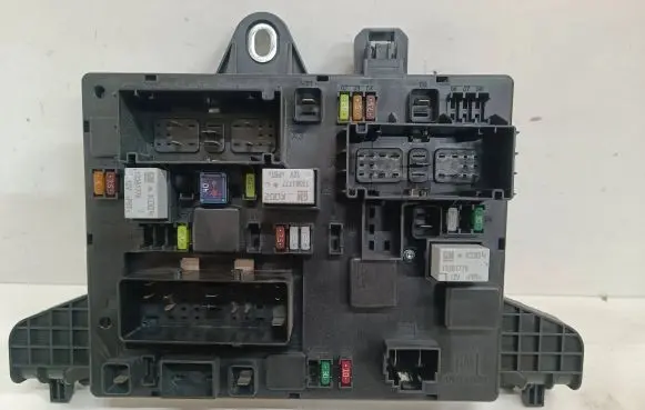 Opel Zafira C Power management control unit 13449202 365927271