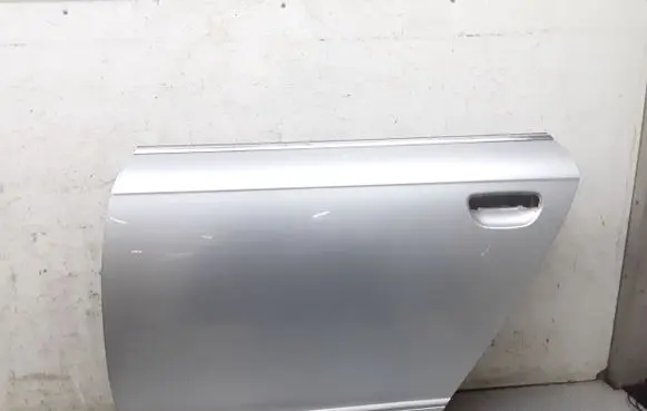 Audi A6 S6 C6 4F Rear door