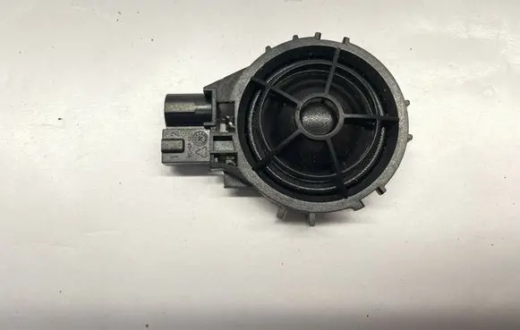 Audi A3 S3 8V Front door speaker 8V0035398A 8V0035398