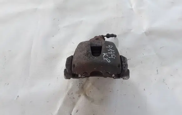 Ford Focus Front brake caliper 1682876
