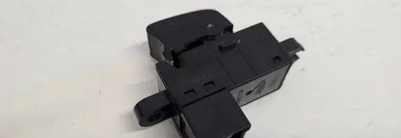 Nissan Primera Electric window control switch 25411AV600