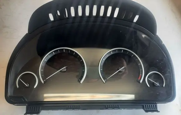 BMW 7 F01 F02 F03 F04 Speedometer (instrument cluster) 9265155