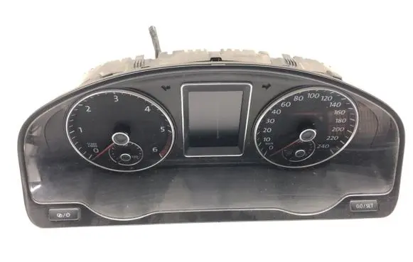 Volkswagen Transporter - Caravelle T5 Speedometer (instrument cluster) 7E0920880G