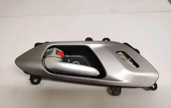 Chrysler Pacifica Sliding door interior handle 63345 5RU777RMA