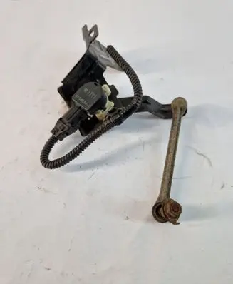 Mitsubishi Outlander Front height sensor lever 