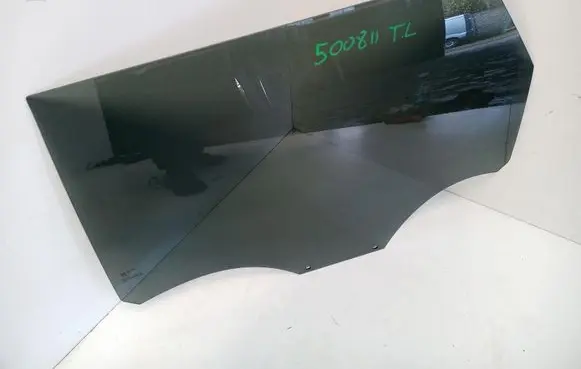 Peugeot 5008 II Rear door window glass