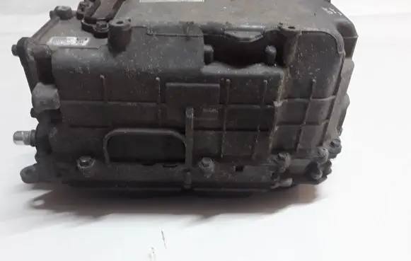 Toyota Auris E180 Voltage converter inverter G920076030