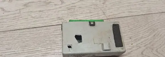 Volvo S70 V70 V70 XC Alarm control unit/module 30889926